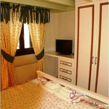 Giogarakis Suites Eleonas Room photo